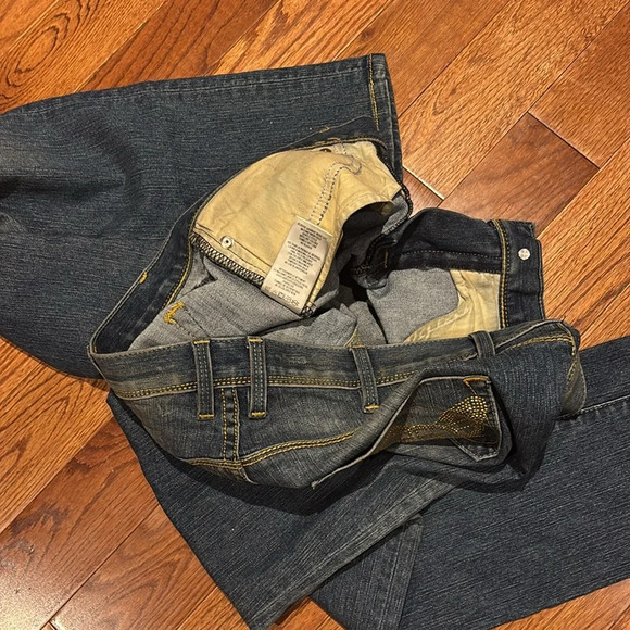 2 B Bebe boot cut rhinestone bling pockets straight skinny jeans Sz - Picture 14 of 16